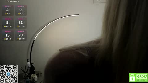 Snapshot of kaya_davis chatting on 12/25/24, 10:48 My name Kaya but you can call me Angel online show from 12/25/24, 10:48