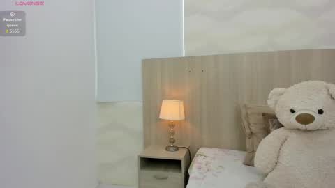   online show from 09/15/25, 11:32