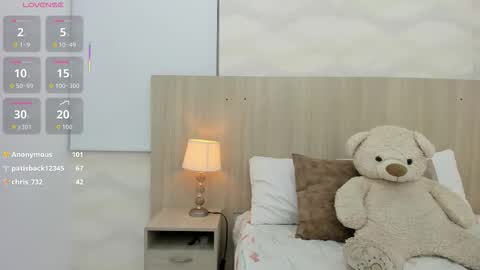   online show from 12/02/25, 03:23