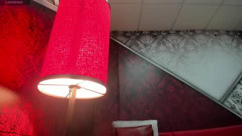 Kaya Tatte online show from 02/15/26, 12:58