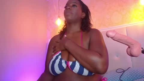 Susan online show from 11/18/25, 02:43