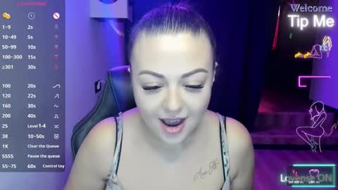 Snapshot of kayaskylar chatting on 10/15/25, 07:03 Kaya online show from 10/15/25, 07:03