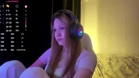 Amia online show from 06/15/26, 03:25