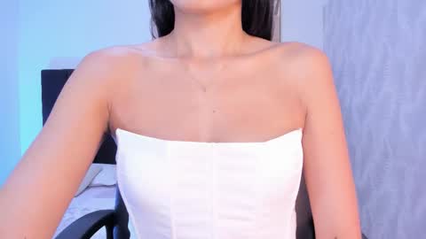 Kayla  online show from 12/17/25, 11:38