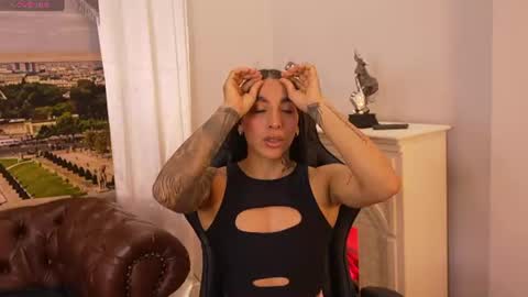 Snapshot of kayla_batista01 chatting on 06/16/26, 12:02 KAYLA BATISTA online show from 06/16/26, 12:02