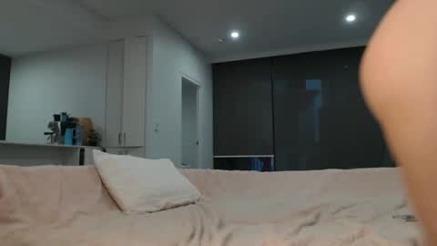 khaleesi online show from 02/05/25, 08:11