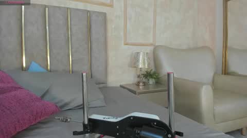 kaylachannell online show from 02/18/26, 03:35