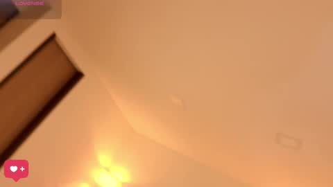 Snapshot of kaylacollins1 chatting on 09/26/25, 12:14 Kayla  online show from 09/26/25, 12:14