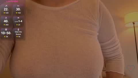 Kayla  online show from 07/17/26, 03:29