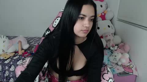 Kayla online show from 05/21/26, 02:51