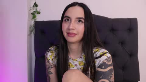 kaylee_lee online show from 04/13/26, 04:07