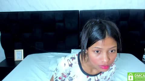 Snapshot of kaylee_sweet_ chatting on 01/24/25, 09:39 Kaylee sweet online show from 01/24/25, 09:39