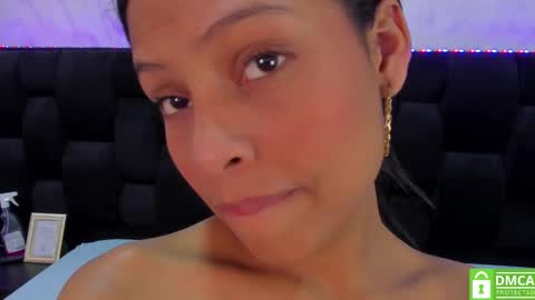 Snapshot of kaylee_sweet_ chatting on 03/06/25, 06:52 Kaylee sweet online show from 03/06/25, 06:52