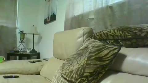 kaylee kakes online show from 09/21/25, 06:20