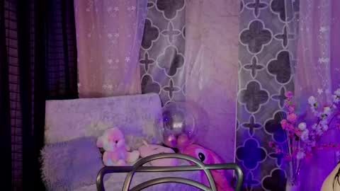 Kaylee online show from 04/19/26, 06:10