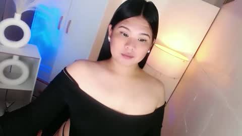 Y O U R        F U T U R E       K A Y L E E  online show from 03/13/26, 06:03