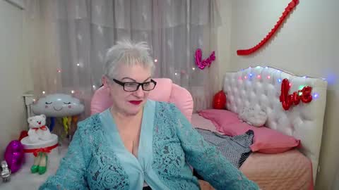 kaylesmoll online show from 02/23/25, 01:57