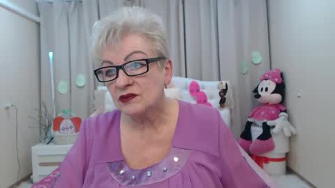 kaylesmoll online show from 04/03/26, 06:50