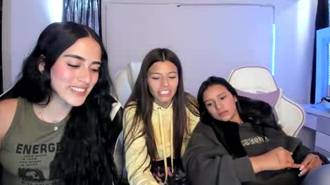 kaylie online show from 02/10/25, 06:13