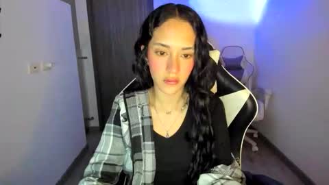 kaylie online show from 10/11/25, 01:16