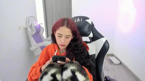 kaylie online show from 03/30/26, 05:25