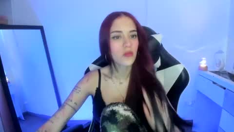 Snapshot of kaylie_xxx chatting on 07/03/26, 03:07 kaylie online show from 07/03/26, 03:07