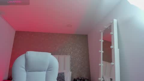 kayliebrooks online show from 12/18/25, 05:08