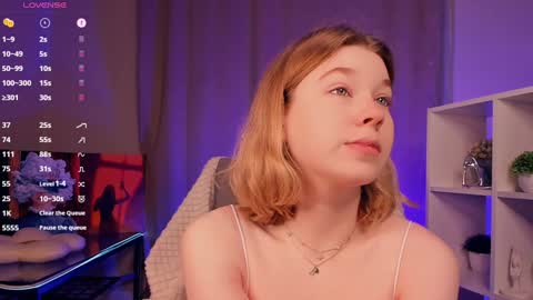 Hi Im Arina 3 online show from 10/19/25, 08:37