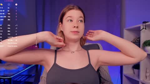 Hi Im Arina 3 online show from 10/27/25, 10:19