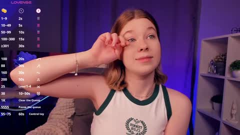 Hi Im Arina 3 online show from 11/06/25, 06:47