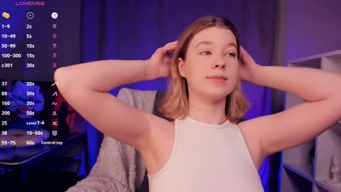 Hi Im Arina 3 online show from 11/29/25, 08:17