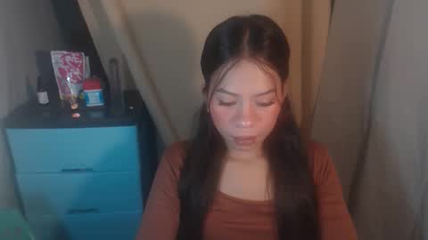 Snapshot of kaymmymalapusan chatting on 12/20/25, 12:07 kaymmymalapusan online show from 12/20/25, 12:07