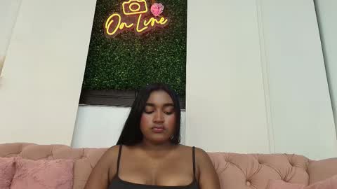 Kayna online show from 10/19/25, 07:36