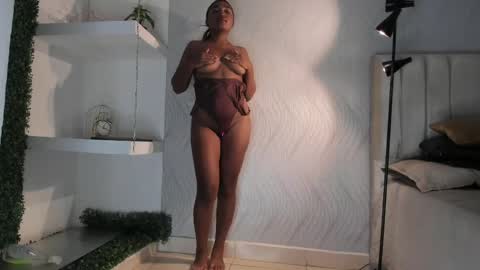 Kayna online show from 04/16/26, 08:09