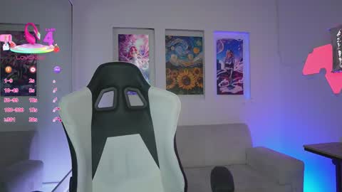 Kayra online show from 11/13/25, 12:04