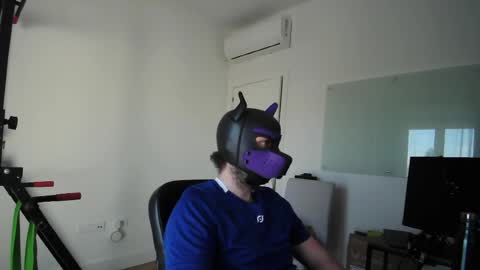 Snapshot of kaywolf89 chatting on 05/12/26, 05:54 Neon online show from 05/12/26, 05:54