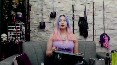 Miss Kazia online show from 11/13/25, 03:55