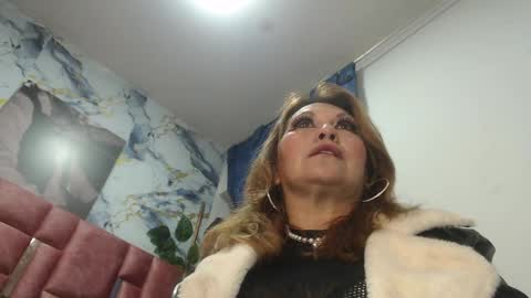 KAZSANDRAH online show from 04/01/26, 04:46