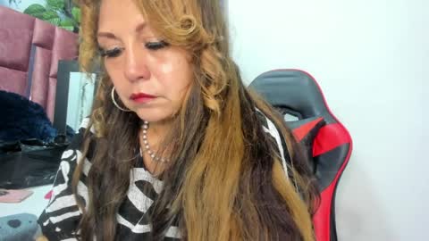 KAZSANDRAH online show from 04/08/26, 04:34