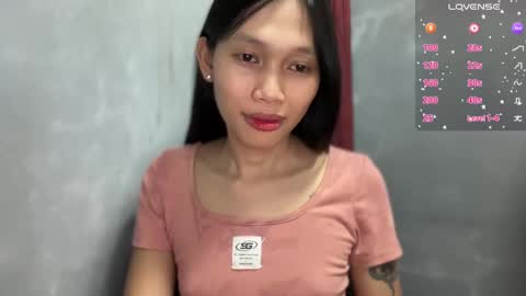 Snapshot of kc_slutmoree chatting on 12/14/25, 05:13 Its me Cora online show from 12/14/25, 05:13