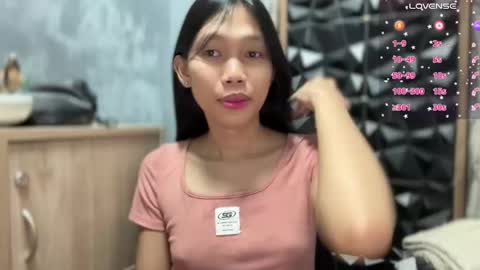 Snapshot of kc_slutmoree chatting on 12/15/25, 04:39 Its me Cora online show from 12/15/25, 04:39