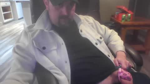 kchristi325 online show from 01/25/25, 11:43