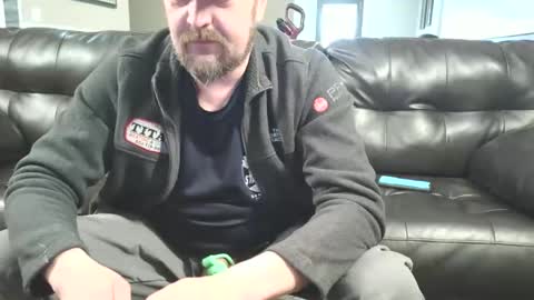 kchristi325 online show from 04/06/26, 09:27