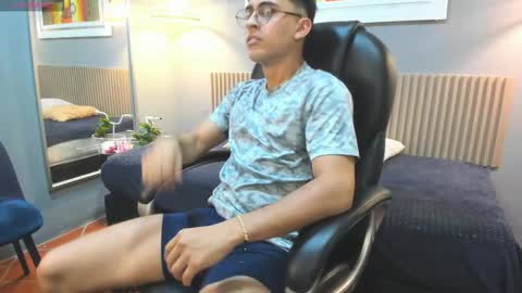 KEANU online show from 03/02/26, 10:16