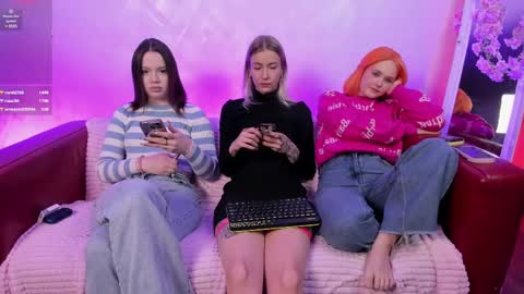 Seb Polly Roxy Jonny online show from 03/04/25, 02:53