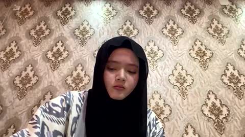 Kate online show from 03/25/26, 06:52