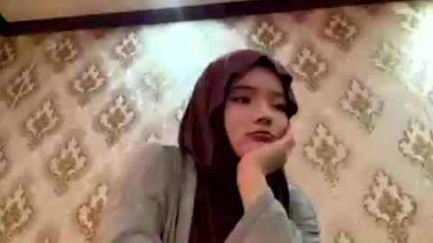 Kate online show from 04/21/26, 05:36