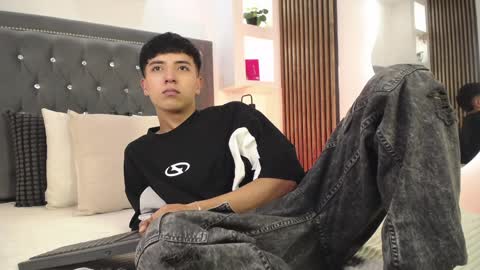 nico online show from 04/01/26, 12:39