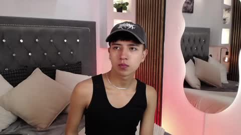 nico online show from 04/21/26, 12:44