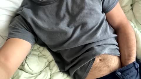 keepquietj online show from 11/17/25, 06:03